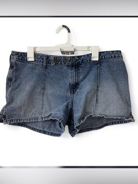 Mudd Women's Denim Shorts in Faded Blue Wash